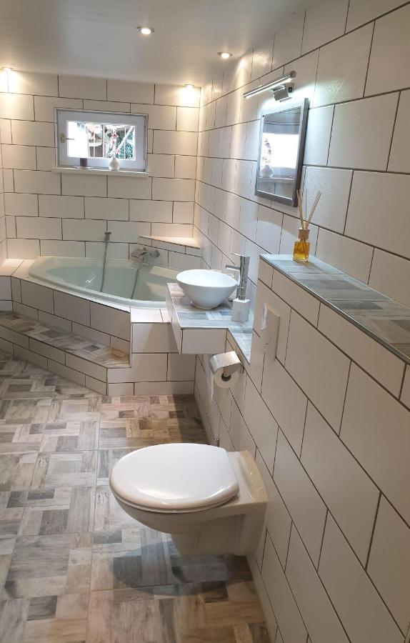Saechsische-Schweiz-Ferienhaus-Wohnung-1-Mit-Elbblick-Sauna-Und-Kamin เคอนิกชไตน์ อัน แดร์ เอลเบอ ภายนอก รูปภาพ